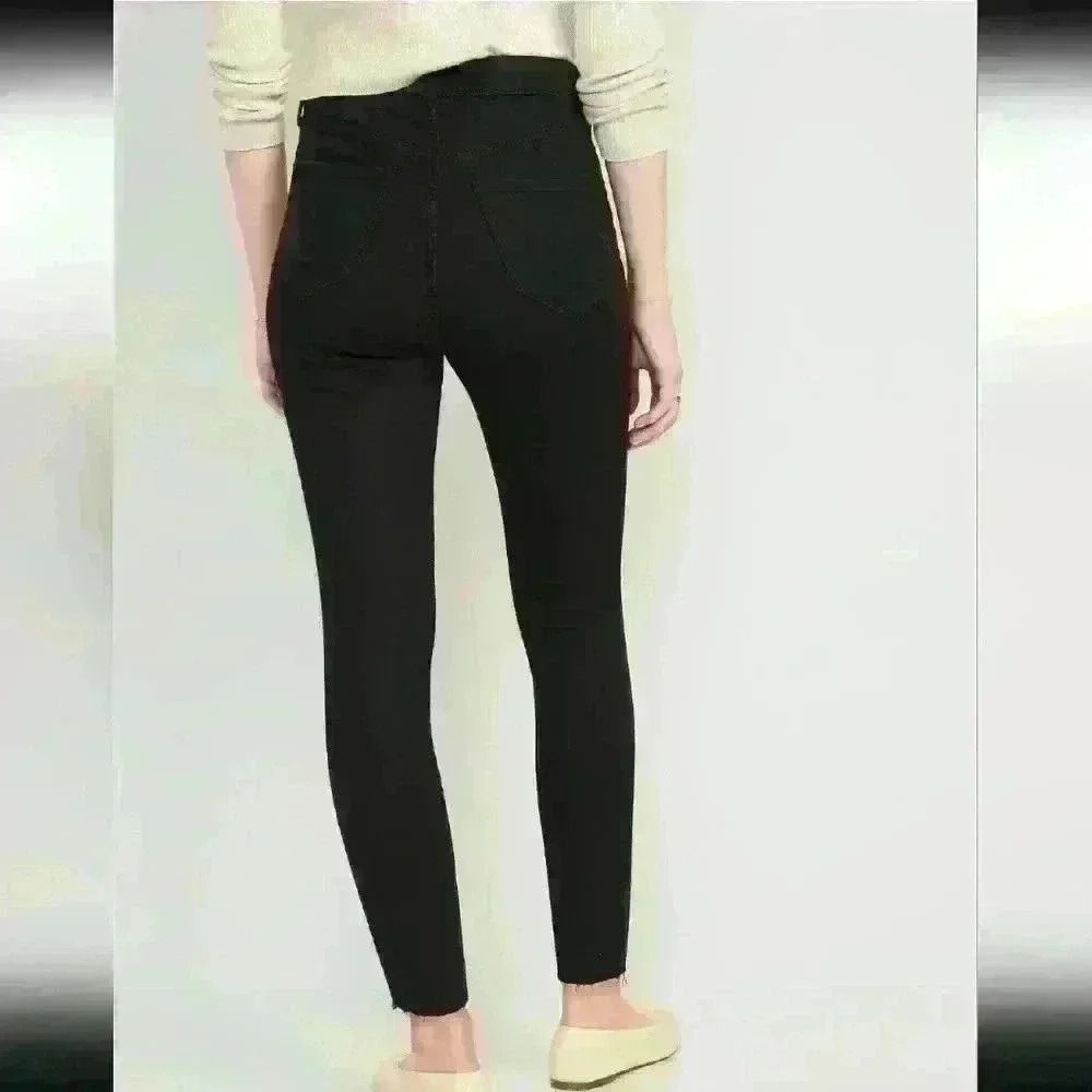 OLD NAVY | Women's High-Waisted Rockstar 360 Stretch Super Skinny Jeans - Picture 2 of 8